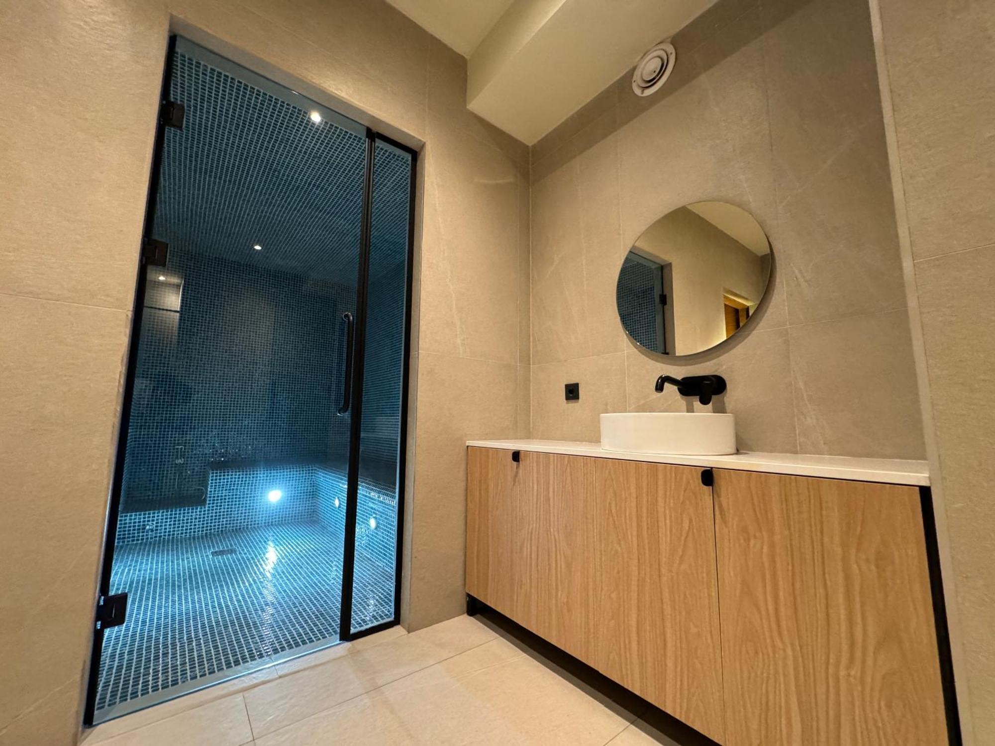 Tbilisi Edition - Design Hotel & Private Spa Eksteriør billede