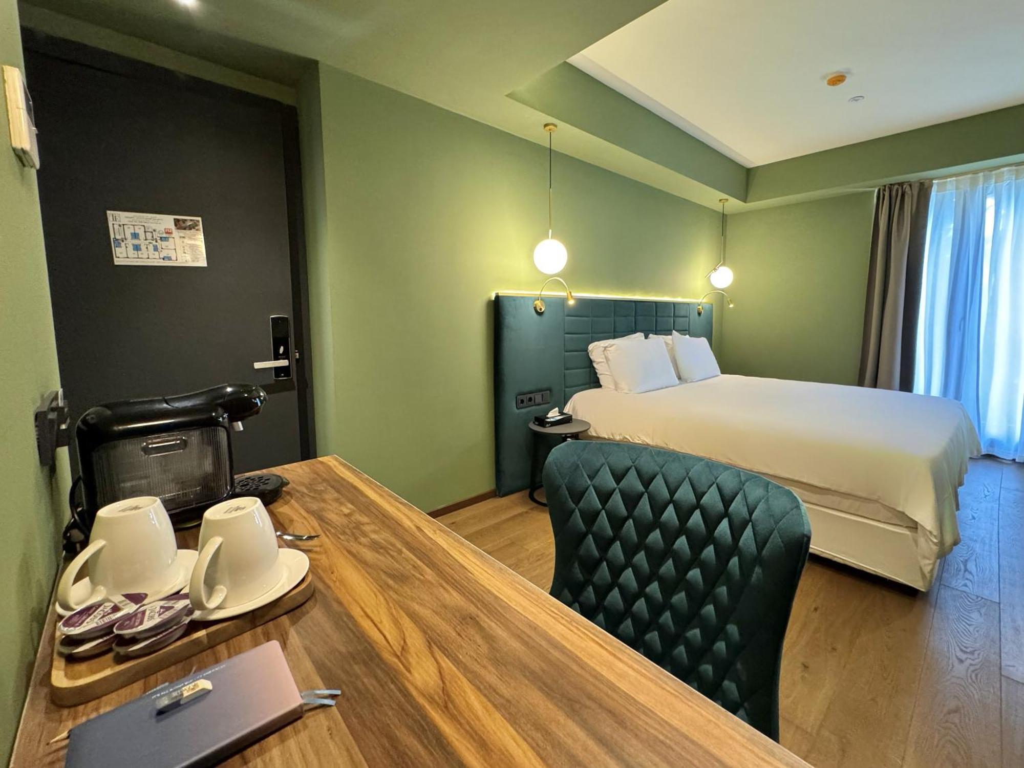 Tbilisi Edition - Design Hotel & Private Spa Eksteriør billede